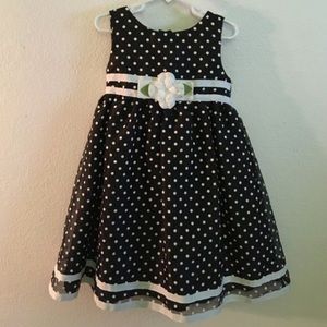 Little girl's size 5 dress